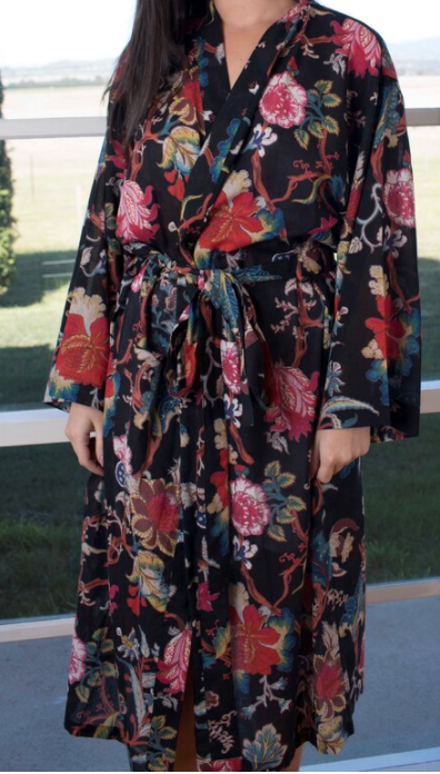 Arabella Black kimono
